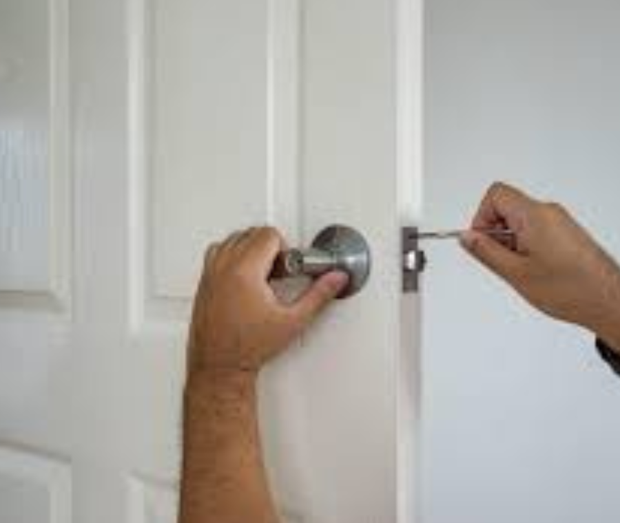 How to Keep Your Home Secure with the Right Locks